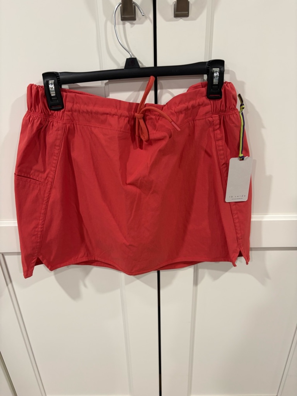 Te Verde Coral Active Skort with Ribbon Detail